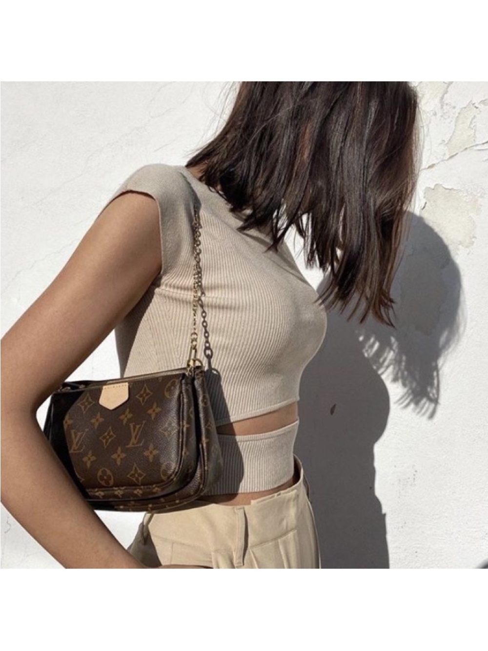 💯Authentic Louis Vuitton Monogram Chain Pochette Shoulder bag.